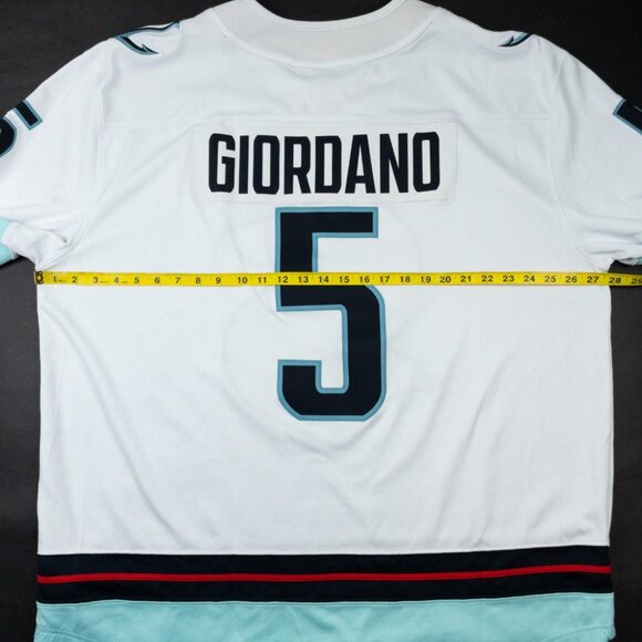 Seattle Kraken Hockey Jersey Men's 2XL Fanatics Breakaway Giordano #5 White Away - Picture 14 of 16
